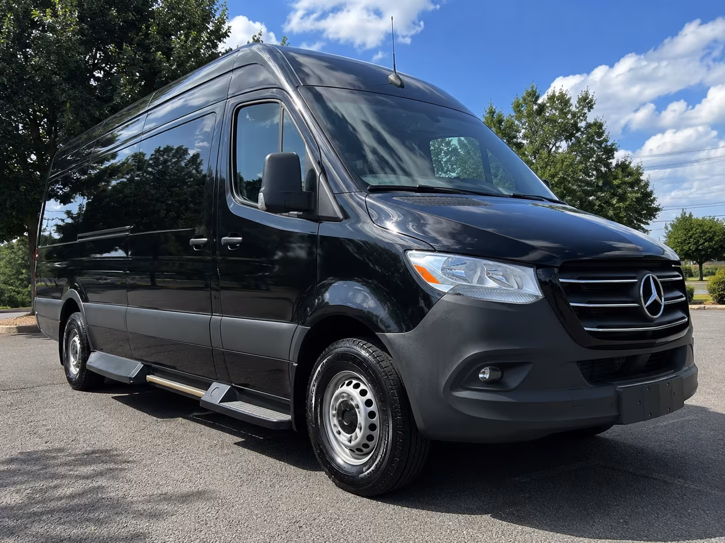 book the perfect ride for your next prom 2