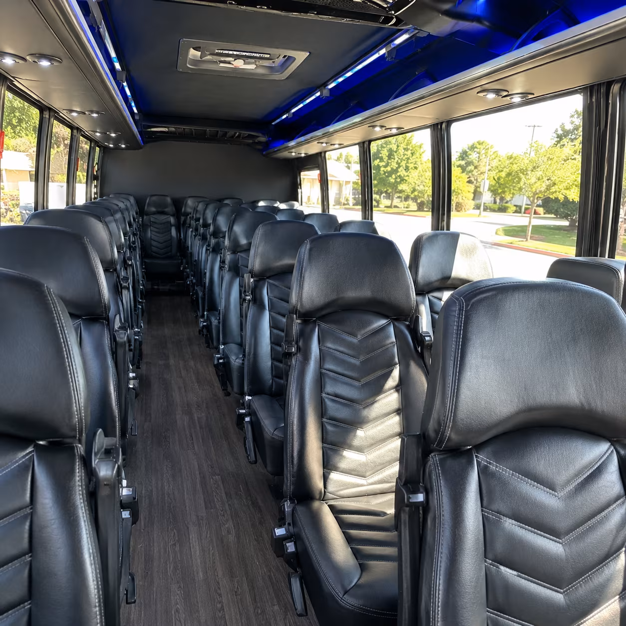 edinburg 28 passenger minibus interior