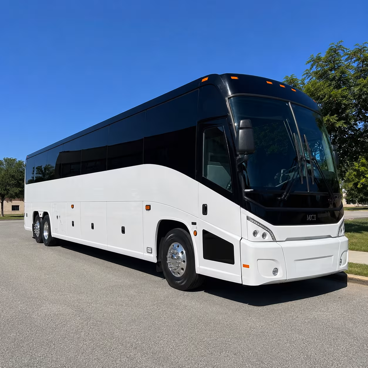 edinburg 40 passenger charter bus