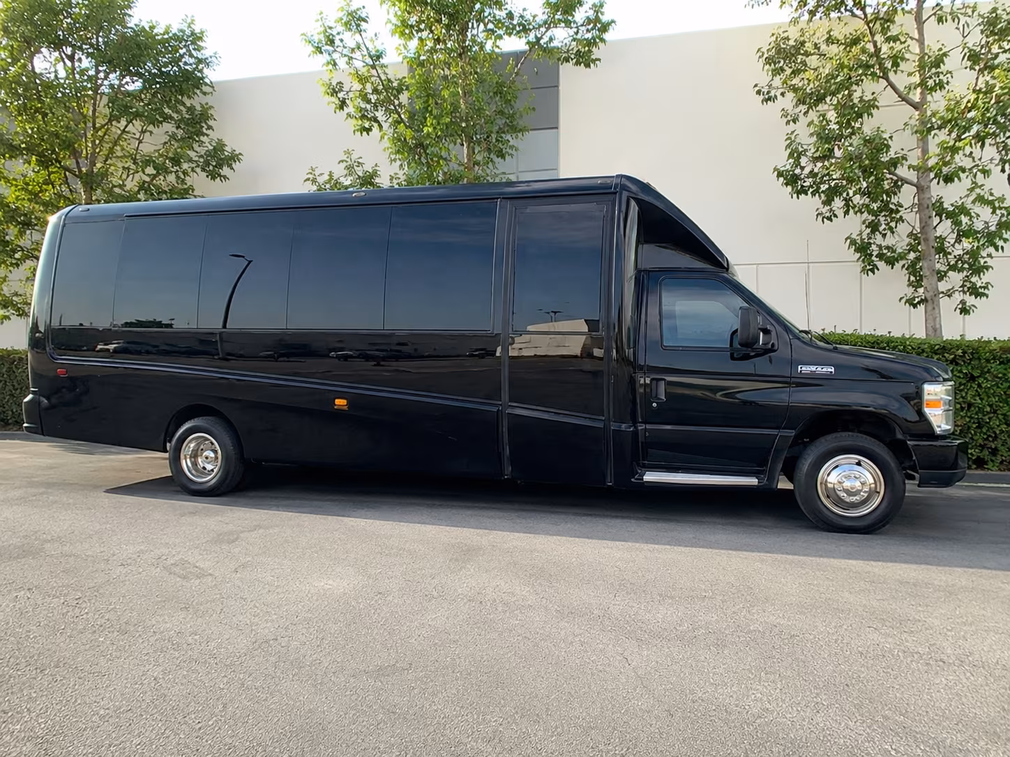 edinburg sporting event transportation onboard seating